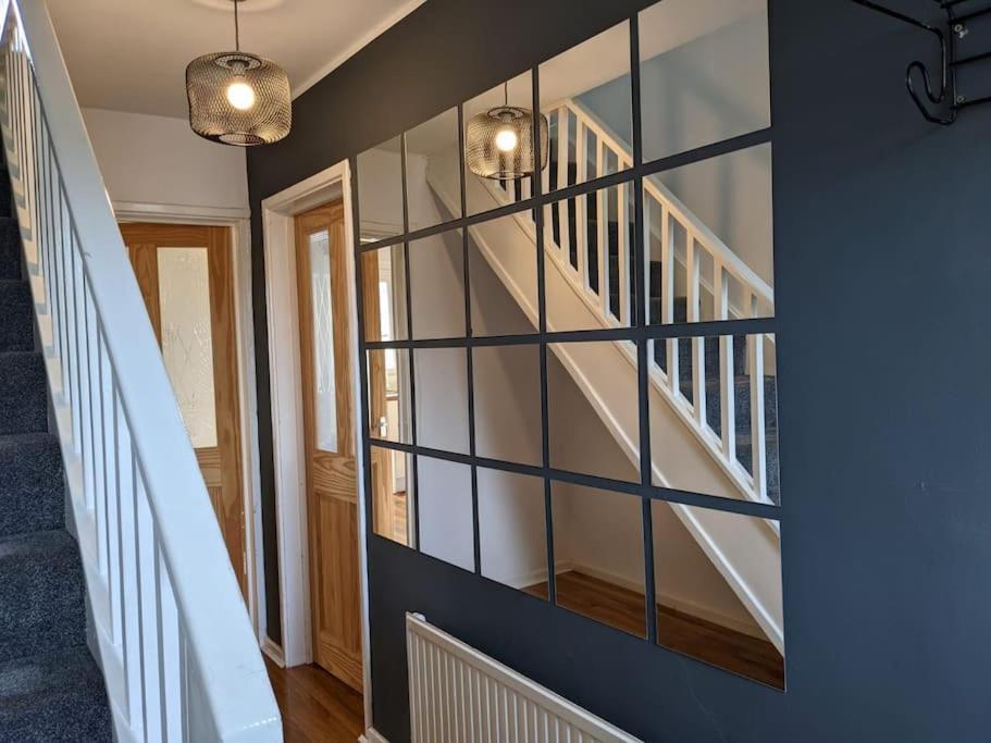 Hidden Gem !Stunning 3 Bedroom Home In Sheffield Handsworth ภายนอก รูปภาพ
